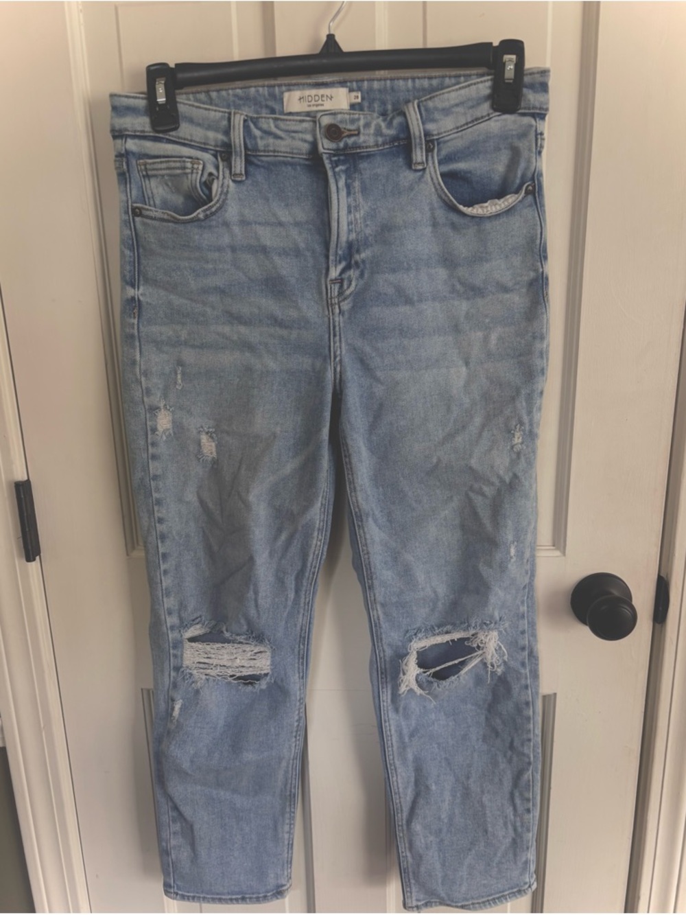 Hidden Denim Light Wash Ripped Mom Jeans